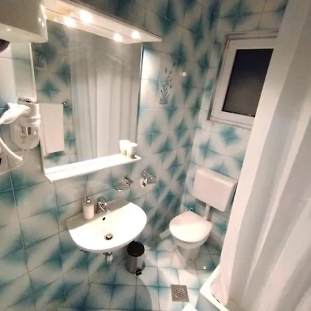 Apartmani Rudan Makarska Exterior photo